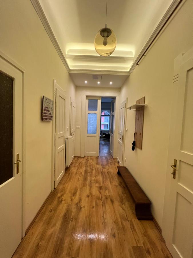 P9 By Small Home บูดาเปสต์ ภายนอก รูปภาพ