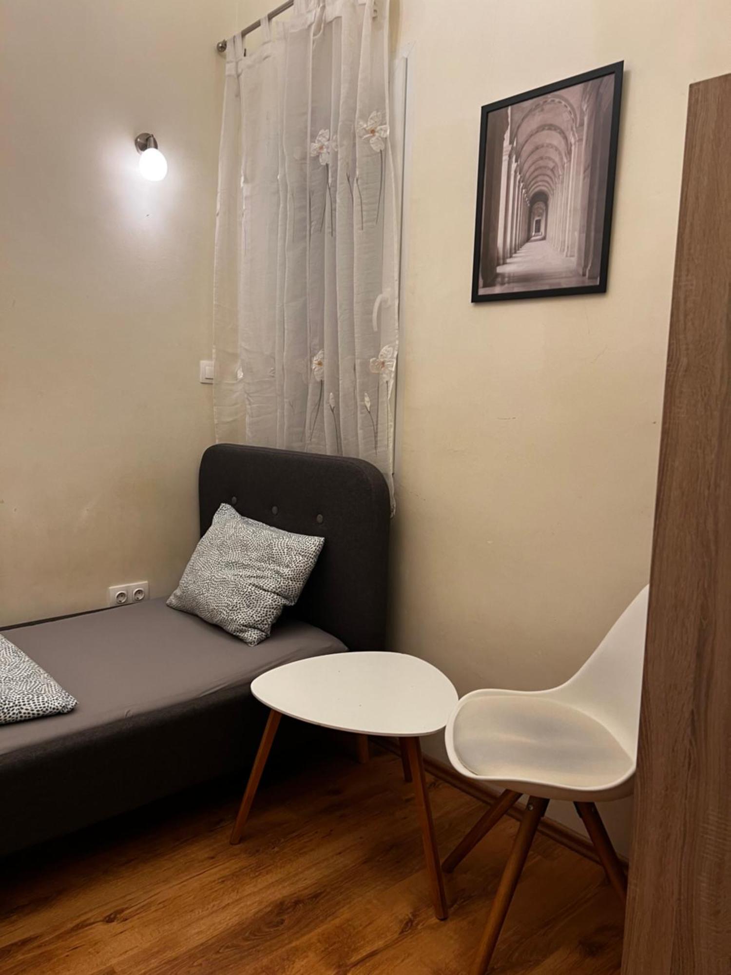 P9 By Small Home บูดาเปสต์ ภายนอก รูปภาพ